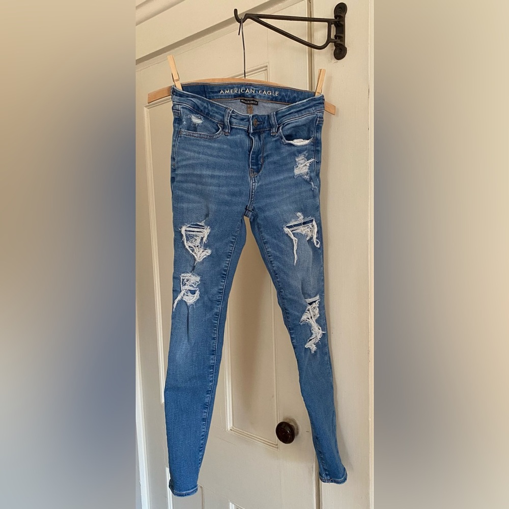 4 Pair BUNDLE! American Eagle - 4 Pairs of American Eagle Jeans